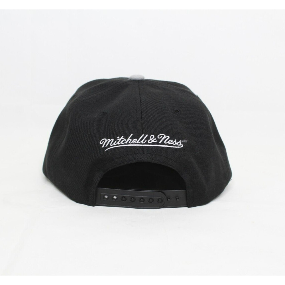 Mitchell & Ness Brooklyn Nets Black/ Gray Adjustable Snapback Hat Cap NWT - Picture 4 of 8